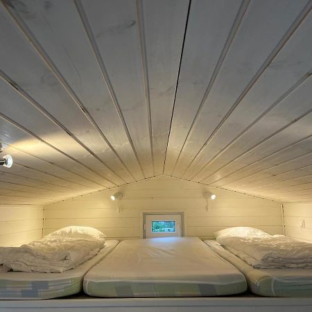 Roedlix Vandrarhem & Camping Tvaaker Luaran gambar